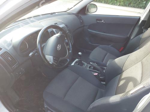 Switch HYUNDAI i30 (FD) 1.6 CRDi | BP26431452I30 