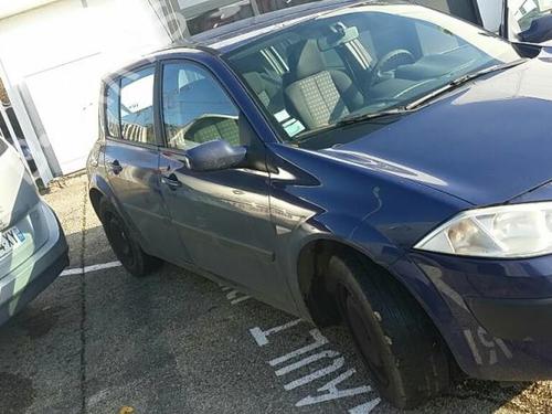 Left mirror RENAULT MEGANE II Saloon (LM0/1_)  | BP19884387C26 