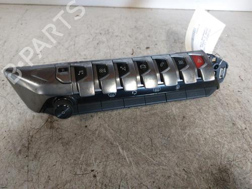 Climate control PEUGEOT 3008 II SUV (MC_, MR_, MJ_, M4_) 2.0 BlueHDi 180 | BP21983836I5 