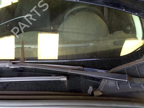 Used Front windshield wiper arm PEUGEOT 308 I (4A_, 4C_) 1.6 HDi (109 hp) 19882380