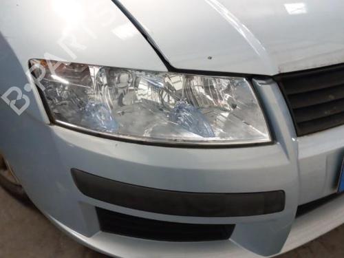 Right headlight FIAT STILO (192_)  | BP19879909C29 