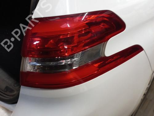 Used Right taillight PEUGEOT 308 SW II (LC_, LJ_, LR_, LX_, L4_) 1.6 BlueHDi 120 (120 hp) 24544118