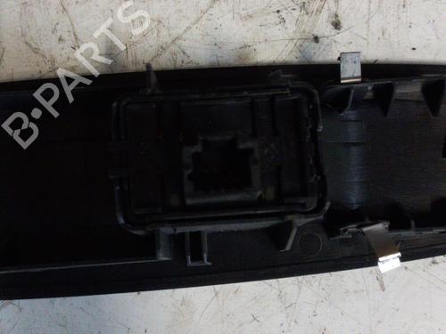 Used Right front window switch RENAULT MEGANE III Hatchback (BZ0/1_, B3_) 1.5 dCi (BZ09, BZ0D, BZ1W, BZ29, BZ14) (110 hp) 21981620
