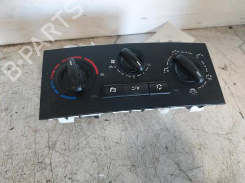 Used Climate control PEUGEOT EXPERT Van (VF3A_, VF3U_, VF3X_) 2.0 HDi 130 (128 hp) 19881282