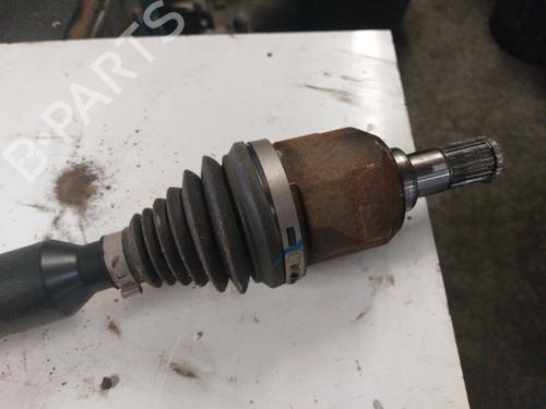 Used Right front driveshaft KIA CEE'D Sportswagon (JD) 1.6 CRDi 136 (136 hp) 19888761