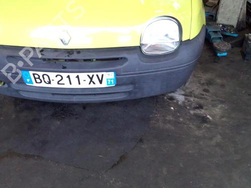 Zderzak przedni RENAULT TWINGO I Hatchback Van (S06_) 1.2 (S066, S068) 7701697654