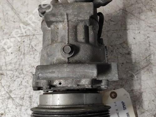 Compresseur AC RENAULT CLIO III (BR0/1, CR0/1) 1.2 16V (103 hp) 19886717