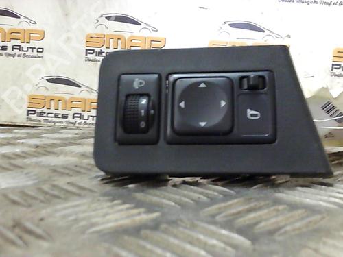 Used Headlight switch NISSAN NV200 Van 1.5 dCi 90 (M20, M20N, M20M) (90 hp) 19899733