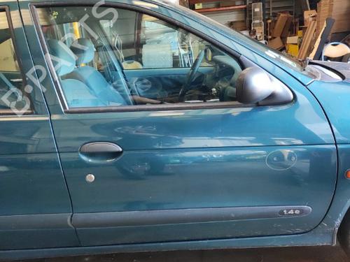 Used Right front door RENAULT MEGANE I (BA0/1_) 1.4 e (BA0E, BA0V) (75 hp) 20659191