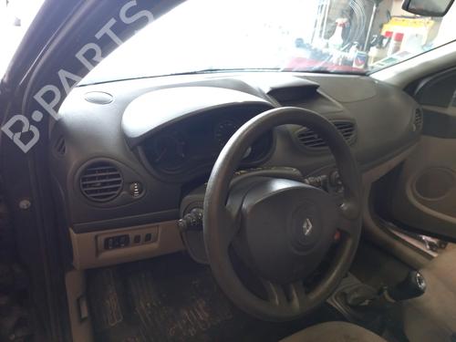 Used Dashboard RENAULT CLIO III (BR0/1, CR0/1) 1.5 dCi (BR17, CR17) (86 hp) 26410105