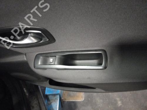 right-rear-window-switch-renault-megane-iii-hatchback-bz01_-b3_-2008-32471971 main image