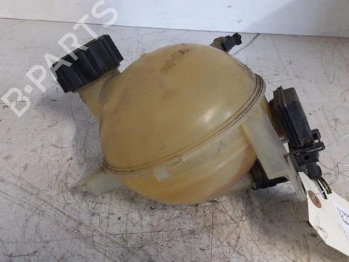 Used Expansion tank CITROËN C4 Coupe (LA_) 2.0 HDi (136 hp) 19889466