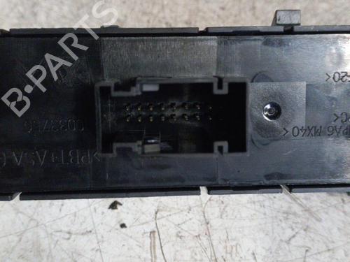 Used Warning switch PEUGEOT 3008 I MPV (0U_) 1.6 BlueHDi 120 (120 hp) 21982768
