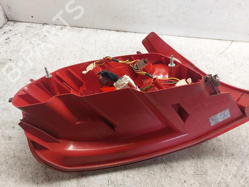 Right taillight PEUGEOT 407 (6D_) 2.0 HDi (6DRHRH) | BP19885849C35 