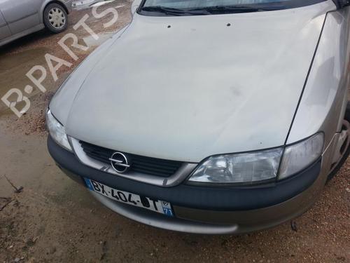 Right headlight OPEL VECTRA B Hatchback (J96) 1.6 i 16V (F68) | BP21975031C29 