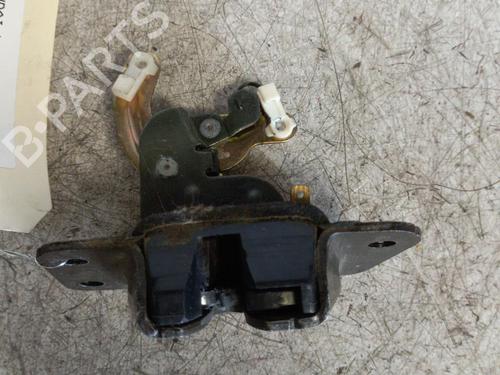 Tailgate lock HYUNDAI SANTA FÉ I (SM) 2.0 CRDi 4x4 | BP19889634C101 