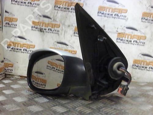 Retrovisor izquierdo PEUGEOT 206 Hatchback (2A/C) 1.4 HDi eco 70 (68 hp) 21978557