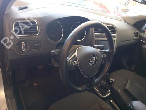 Used Dashboard Dashboard VW POLO V (6R1, 6C1) 1.4 TDI (75 hp) 26604515 26604515