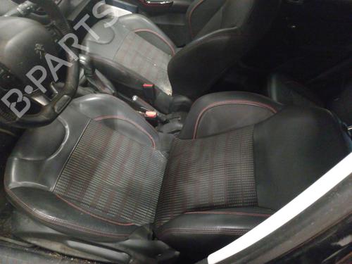 Used Left front seat Left front seat PEUGEOT 208 I (CA_, CC_) 1.6 HDi / BlueHDi 75 (75 hp) 33234563 33234563