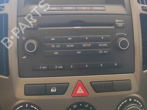 Used Radio Radio KIA CEE'D Hatchback (ED) 1.6 CRDi 90 (90 hp) 31294872 31294872