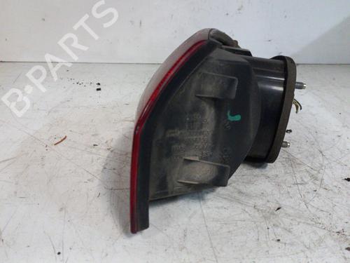 Achterlicht links ALFA ROMEO 147 (937_) 1.9 JTDM 8V (937.AXD1A, 937.AXU1A, 937.BXU1A) (120 hp) 21981586