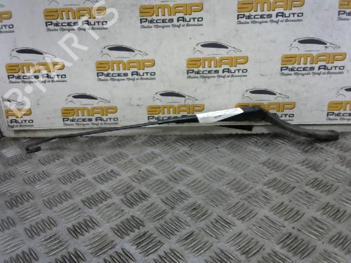 Front windshield wiper arm PEUGEOT 106 II (1A_, 1C_) 1.1 i | BP19894850C143 