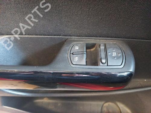Used Left front window switch Left front window switch OPEL CORSA D (S07) 1.3 CDTI (L08, L68) (90 hp) 28668701 28668701