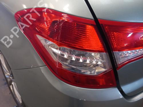 Used Left taillight CITROËN C4 II (NC_) 1.6 VTi 120 (NC5FS0, NC5FS9) (120 hp) 24429979