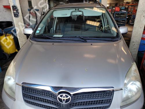 Used Hood TOYOTA COROLLA Verso (_E12_) 2.0 D-4D (CDE120_, CDE120R) (90 hp) 21992103