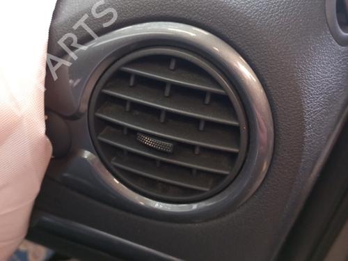 Used Air vent RENAULT CLIO III (BR0/1, CR0/1) 1.5 dCi (C/BR0G, C/BR1G) (68 hp) 27982273