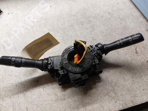 Lenkstockhalter für TOYOTA YARIS (_P9_) 1.3 VVT-i (SCP90_, SCP90R) (87 hp) 21993455