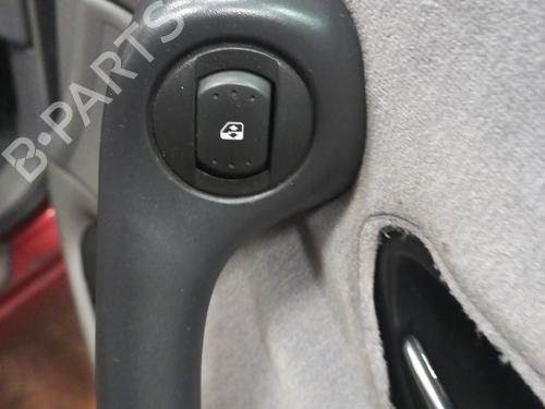 Used Right front window switch RENAULT LAGUNA II Grandtour (KG0/1_) 2.2 dCi (KG0F) (150 hp) 25600473