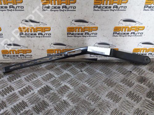Used Front windshield wiper arm MERCEDES-BENZ C-CLASS (W203) [2000-2007]  19883162