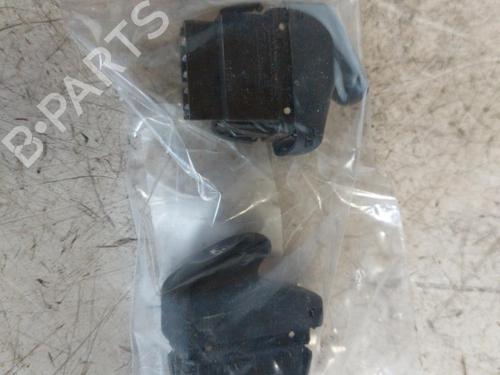 Used Left front window switch RENAULT CLIO II (BB_, CB_) 1.2 16V (BB05, BB0W, BB11, BB27, BB2T, BB2U, BB2V, CB05,... (75 hp) 19881184