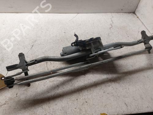 Front wiper motor VOLVO V70 III (135)  31333456
