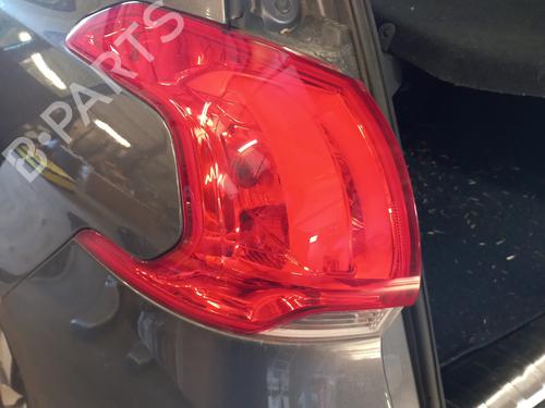 Used Left taillight PEUGEOT 2008 I (CU_) 1.2 THP 110 / PureTech 110 (110 hp) 26688303