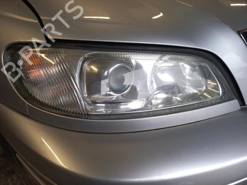 Used Right headlight Right headlight OPEL OMEGA B Estate (V94) 2.5 V6 (F35, M35, P35) (170 hp) 32778069 32778069
