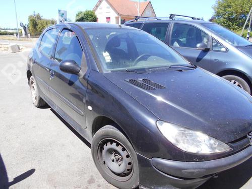 Left headlight PEUGEOT 206 Hatchback (2A/C)  | BP19884138C28 
