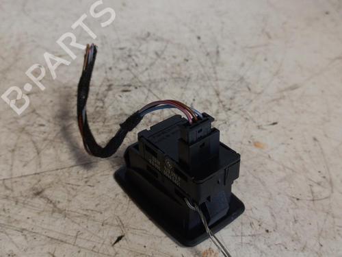 Used Right front window switch BMW 3 (F30, F80) [2011-2018]  21981543