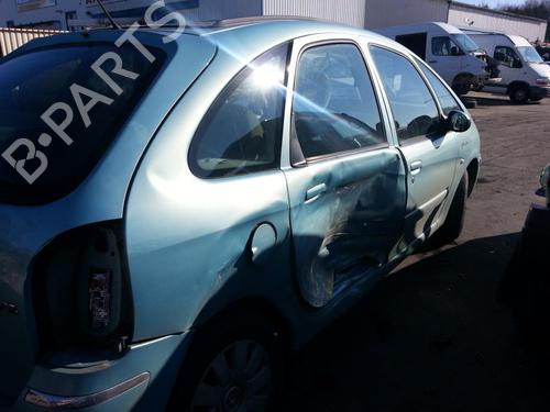 Left headlight CITROËN XSARA PICASSO (N68) 2.0 HDi | BP19896195C28 