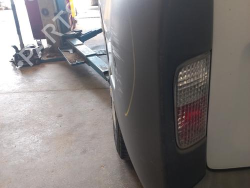 Pare-Chocs D'Angle RENAULT TRAFIC II Bus (JL) 2.0 dCi 90 (90 hp) 27977414