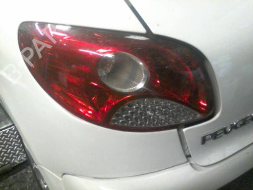 Used Left taillight PEUGEOT 206+ (2L_, 2M_) 1.4 HDi eco 70 (68 hp) 19895564