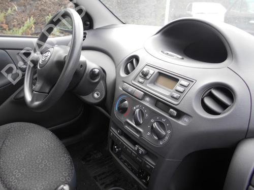 Høyre baklys TOYOTA YARIS (_P1_) 1.4 D-4D (NLP10_, NLP10R) | BP19890513C35 