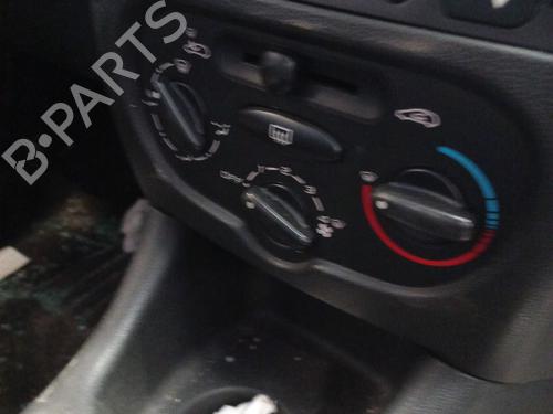 Climate control PEUGEOT 206+ (2L_, 2M_) 1.4 HDi eco 70 6451VG
