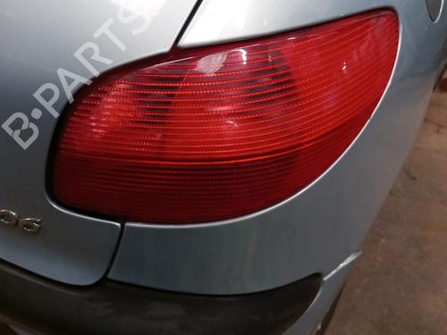 Used Right taillight PEUGEOT 206 Hatchback (2A/C) 1.6 16V (109 hp) 24614210