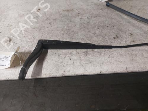 Front windshield wiper arm NISSAN NV400 Van (X62, X62B) dCi 110 2888600Q0D