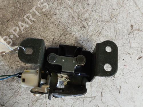 Tailgate lock HYUNDAI SANTA FÉ I (SM) 2.0 CRDi 4x4 | BP21983402C101 