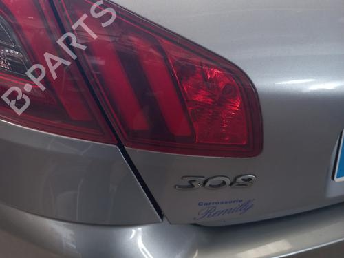 Used Left tailgate light PEUGEOT 308 II (LB_, LP_, LW_, LH_, L3_) 1.5 BlueHDi 130 (131 hp) 27651151
