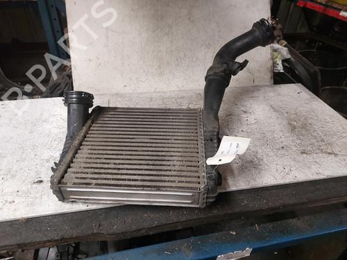 Ladeluftkühler für VW TOUAREG (7LA, 7L6, 7L7) 5.0 V10 TDI (313 hp) 22439003