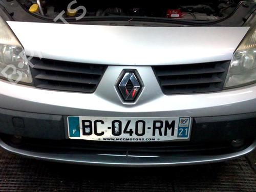Używane Zderzak przedni RENAULT SCÉNIC II (JM0/1_) [2003-2010]  21977742